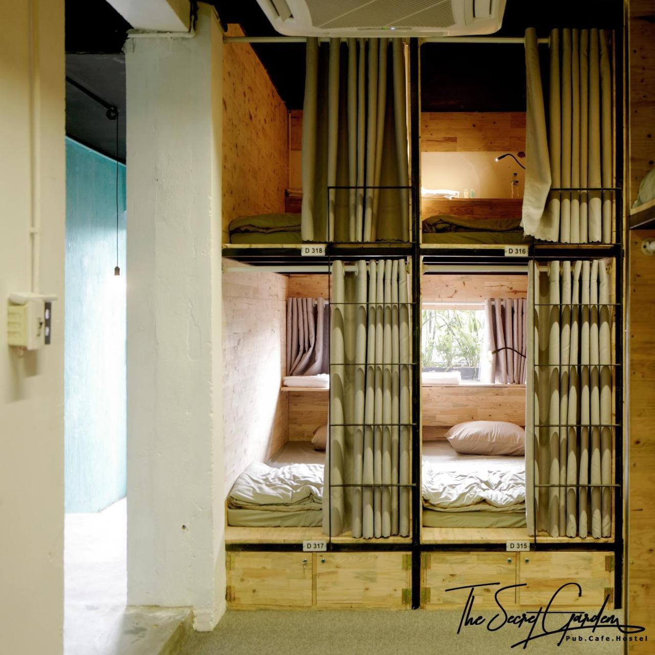 The Secret Garden Hostel Дананг Екстериор снимка